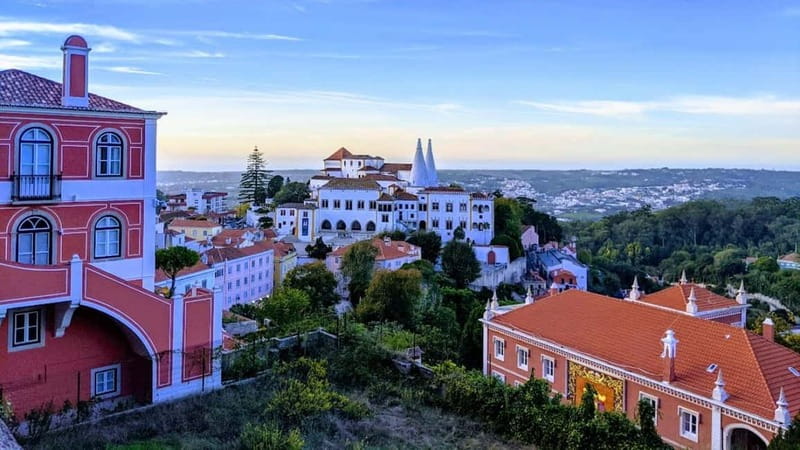 Sintra: Private Half-Day Classic Car or Electric Jeep Tour - Who should book this, and who might want a different format