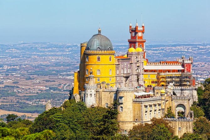 Sintra Private Tour with All Tickets Included - Quinta da Regaleira: symbolism, tunnels, and the creepy-cool garden loop