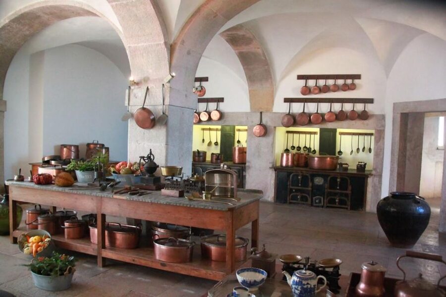 Sintra: Private Tour with Guided Pena Palace Experience - Pena Palace guided tour: how 2 hours turns into real understanding