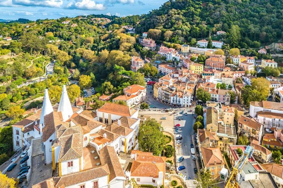 Sintra: Private Tour with Guided Pena Palace Experience - Customization in real life: how flexible is flexible?