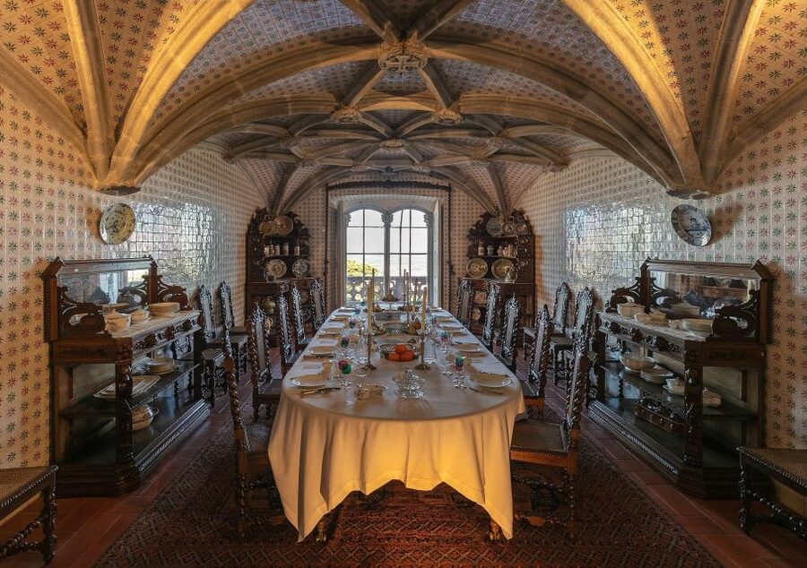 Sintra: Private Tour with Guided Pena Palace Experience - The drive through Sintra Mountain: views, timing, and less stress
