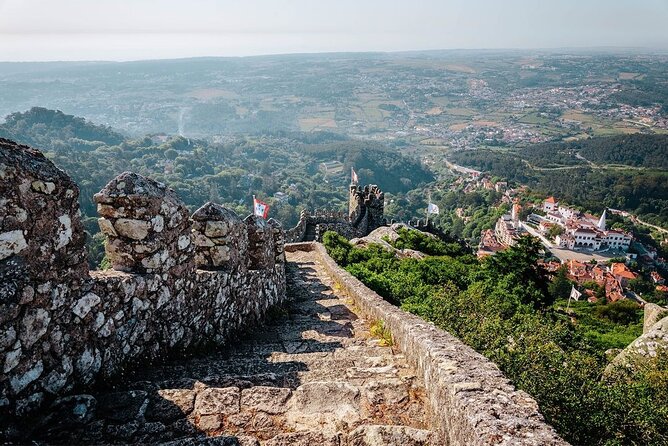 Sintra Private Tour with Tickets: Pena Palace & Moorish Castle - Guides make or break the day, and the names matter