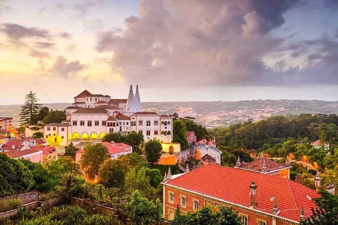 Sintra Private Tour with Tickets: Pena Palace & Moorish Castle - Castelo dos Mouros: where your legs get the first workout