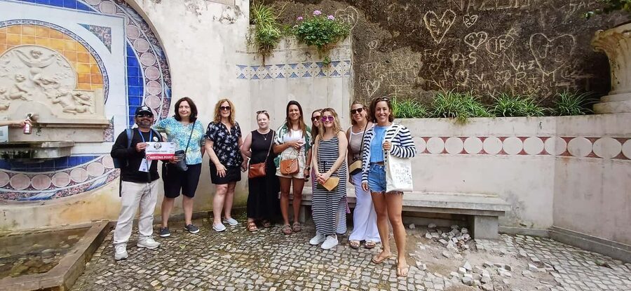 Sintra: Quinta da Regaleira Entry Tickets with Host - Where the host meets you, and why that matters