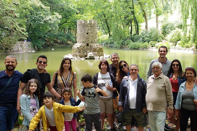 Sintra to Cascais: 2 Palaces, 4 Sites, Small Group 10 Hour Tour - Azenhas do Mar Viewpoint: Cliffs, Homes, and the Ocean At Your Feet