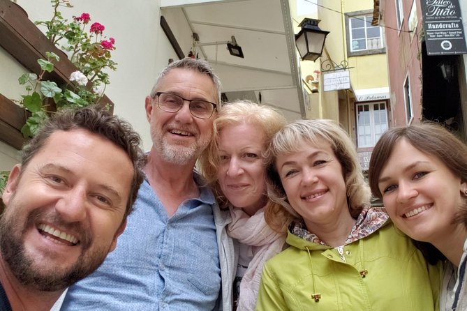 Sintra to Cascais: 2 Palaces, 4 Sites, Small Group 10 Hour Tour - Meeting at Hard Rock Cafe, 7:15 am, and What the Small Group Means
