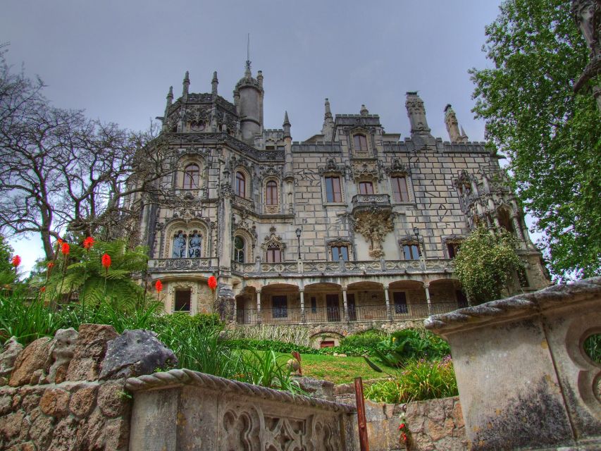 Sintra with a guide: Pena, Regaleira, Roca and Cascais - Key highlights you’ll feel all day