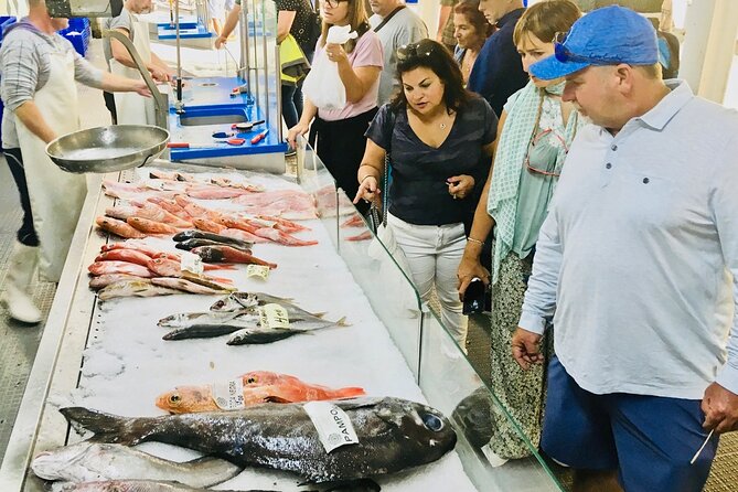 Small-Group Ponta Delgada Food Tour in Azores - Mercado da Graca stop: where you get oriented fast