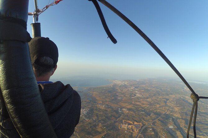 Sunrise Hot Air Balloon Flight in Algarve - Safety and service, with Helena at the center