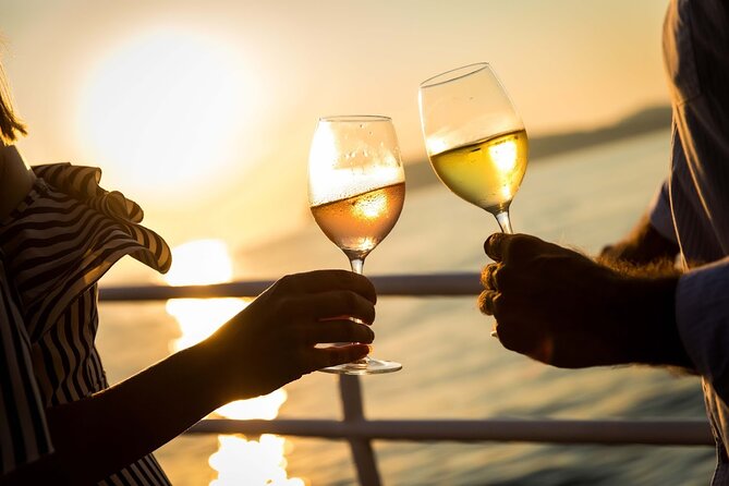 Sunset Boat Tour in Lisbon with Wine - Meeting at Doca Santo Amaro, and how to start smoothly