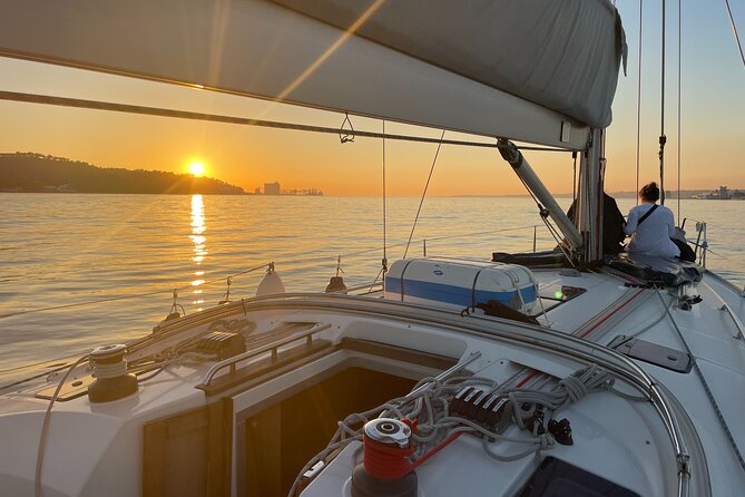 Sunset Boat Tour in Lisbon with Wine - Drinks, music, and the crew’s storytelling style