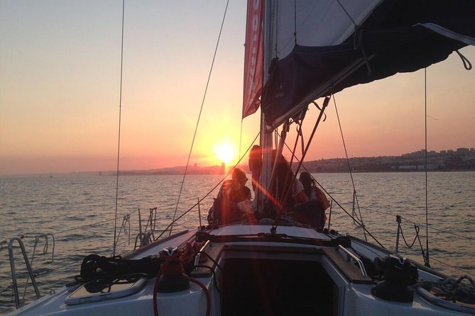 Sunset Sailing Tour On The Tagus River - What to Wear for a Windy Lisbon Sunset
