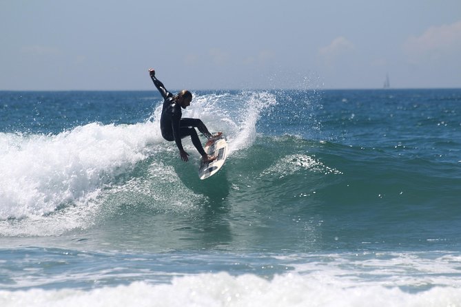Surf Lesson for Beginners - Private Groups - Private beginner coaching that actually adapts to you