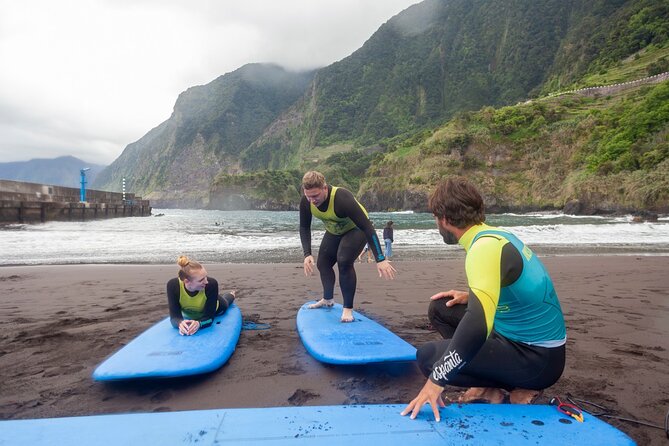 Surfing Lessons in Madeira - Stretching after surfing, and how you keep improving after day one