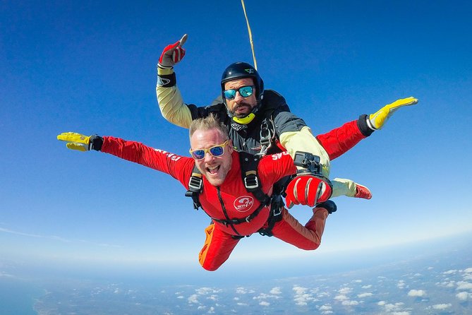 Tandem Skydiving — 30 min from Albufeira - Price and Value: What $265.89 Really Includes