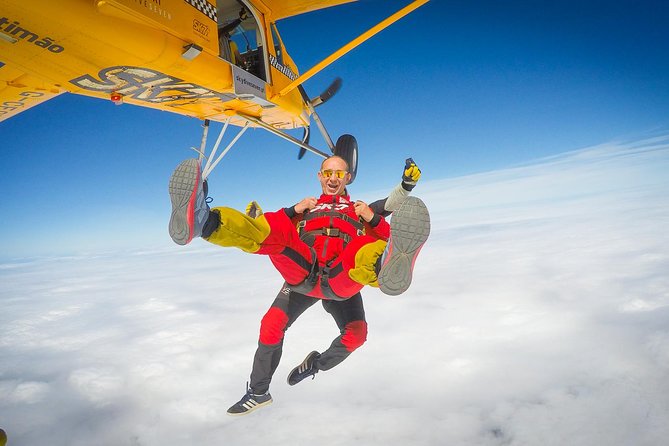 Tandem Skydiving — 30 min from Albufeira - Gear, Safety, and the Instructor Factor