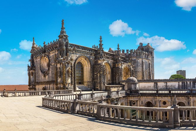 Templar Tour Convent of Christ & Almourol Castle from Lisbon - Which Type of Traveler Should Book This?