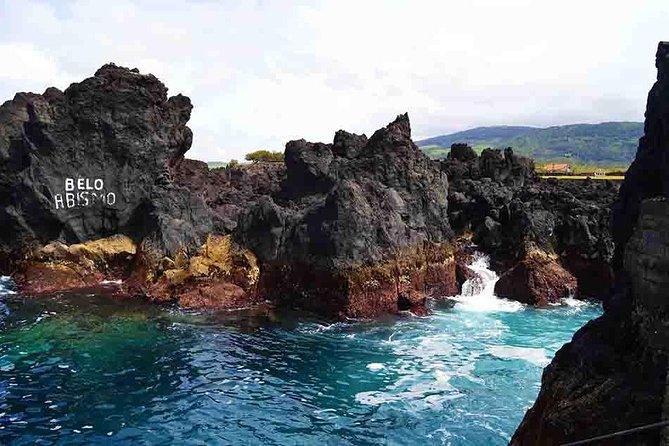 Terceira Island Highlights Tour - Azores - Monte Brasil and the military walls: volcano history with big framing