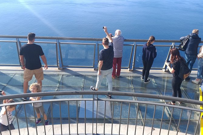 The best of the West of Madeira - The 16km2 Plateau Stop and the Airport Runway Idea
