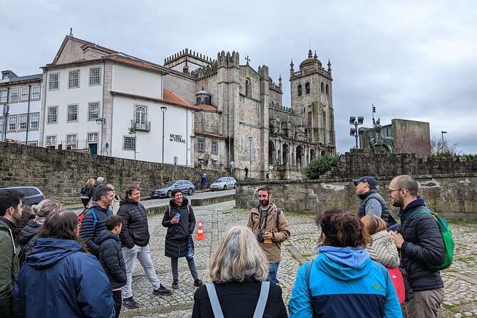 The Unvanquished Tour in Porto City Center - Jardim de Joao Chagas (Jardim da Cordoaria): A Calm Pause with Bite
