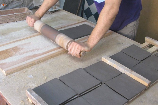 Tiles and Tales: Workshop and National Tile Museum Visit - What the guides do well, and why their style matters