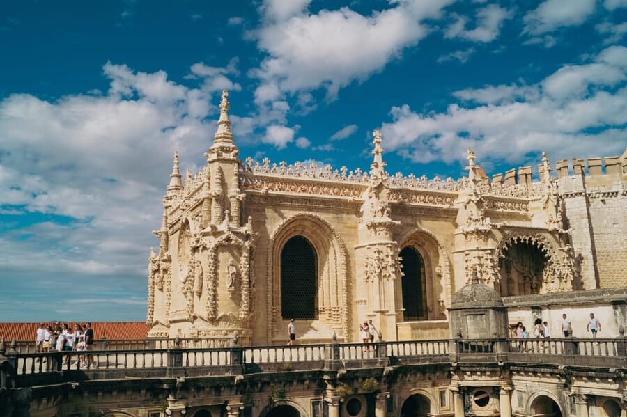 Tomar: Knight's Templar Castle and Convent of Christ Tour - Timing that works: 2 hours or longer, depending on your pace