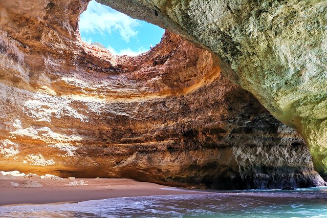 Tour to Benagil Caves and Coastline in Albufeira - Weather and sea conditions: why your cave time can change