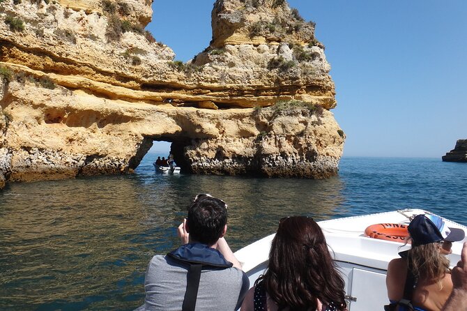 Tour to inside the Caves /Grottos the Ponta da Piedade -Lagos - Meet at Passeio dos Descobrimentos 9, then build a full Lagos day
