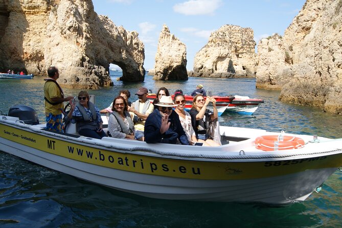 Tour to inside the Caves /Grottos the Ponta da Piedade -Lagos - Inside the grottos: tides, waves, and why your trip will look different