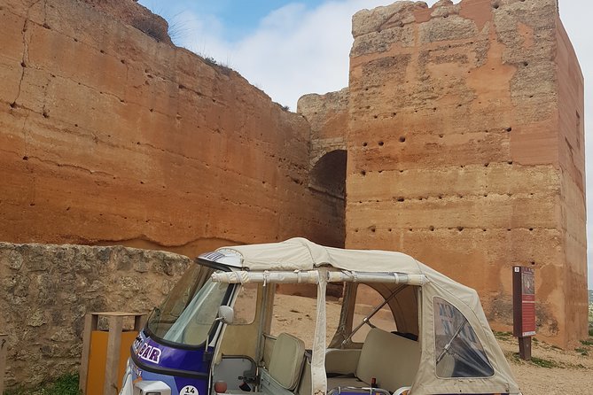 TOURS CARLOS SMILE TUK TUK - coast, country side or mix - Stop-by-Stop: Algar de Benagil, Carvoeiro, Vilamoura, and Albufeira