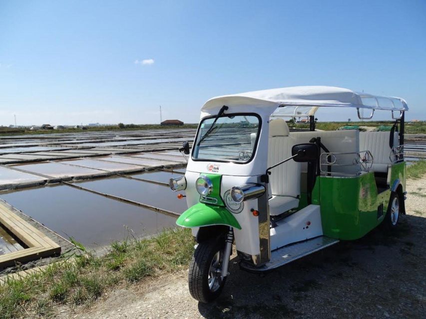 Tuk Tuk Tour in Aveiro - Sé de Aveiro and the Museum of the Princess Joana area