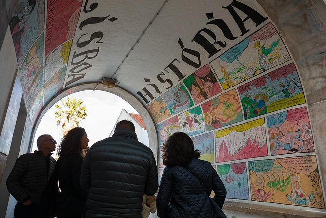 Tuk Tuk Tour in Lisbon's Old Town - Tram 28 - What is included, what costs extra, and what to bring