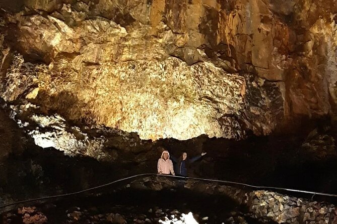 Underground Van Tour (Half Day) | Terceira Island - Stop 4: Piscinas Naturais Biscoitos, crystal pools carved by volcanic rock
