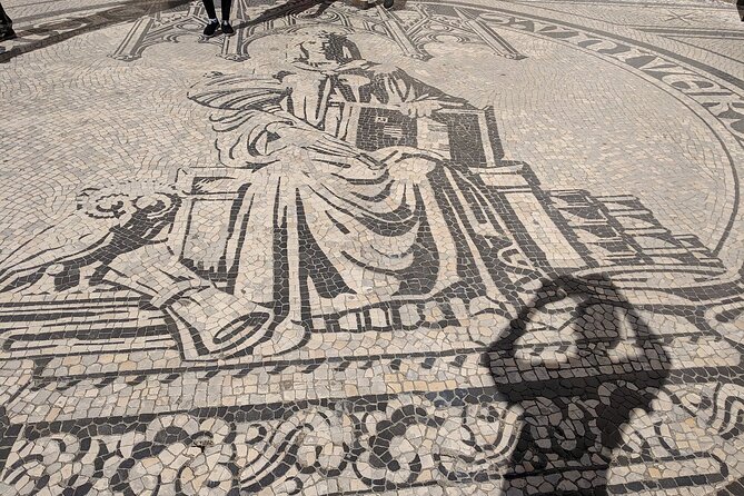 University of Coimbra guided tours without queue - How guides Renan and Filipe shape the experience