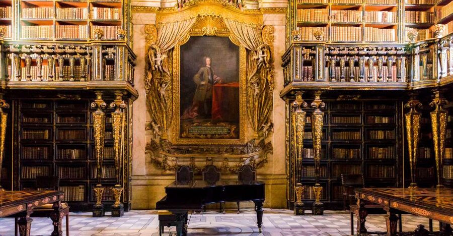 University of Coimbra Walking Tour - Royal Palace and St. Michel’s Chapel: Where Power Meets Art