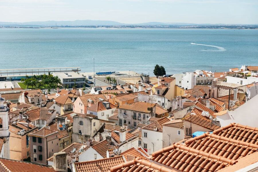 Vadio: Lisbon Old Town Private Tuk Tuk Tour - Stop 1: Lisbon Cathedral, where the tour starts with big context