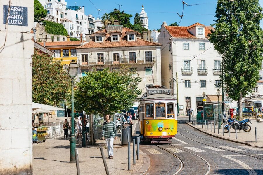 Vadio: Lisbon Old Town Private Tuk Tuk Tour - Stop 3: Graça Historic District, where neighborhood life feels close