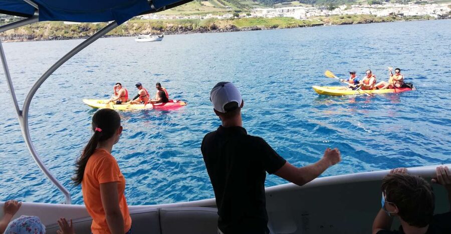 Vila Franca do Campo: Kayak Rental - What to bring (so you do not end up stuck on the shore)