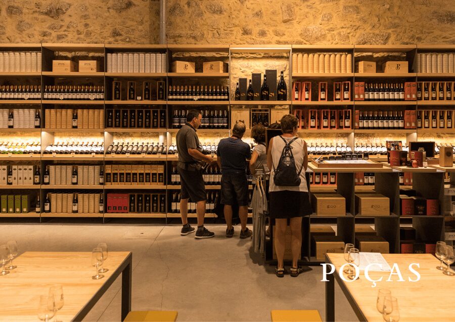 Vila Nova de Gaia: Winery Tour with 2 DOC Douro & 1 Port - Port wine tasting: White or Ruby, or Reserve Tawny
