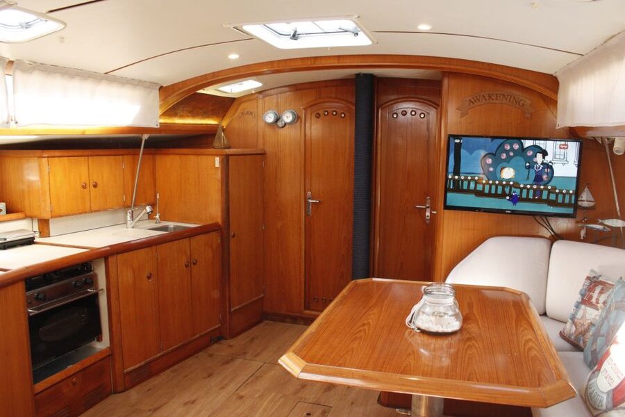 Vilamoura: Coastal Cruise on a Luxury Sailing Yacht - Swim time and sun comfort, when the captain says it’s right