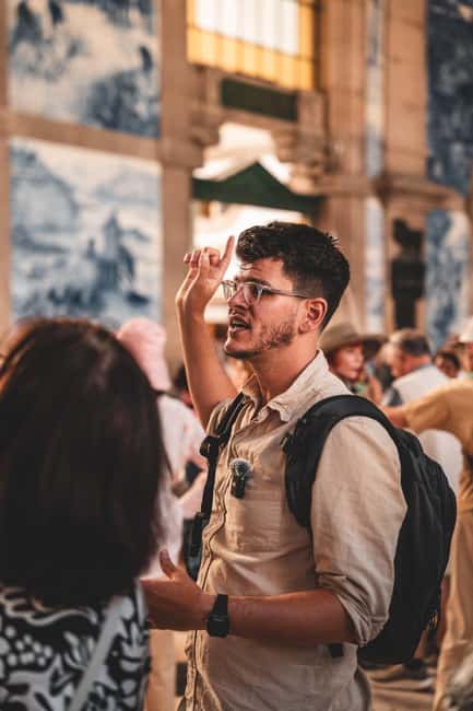 Walking tour discover Porto's center in German (max. 12 pax) - Bairro da Sé and Porto Cathedral area: the “almost untouched” feeling