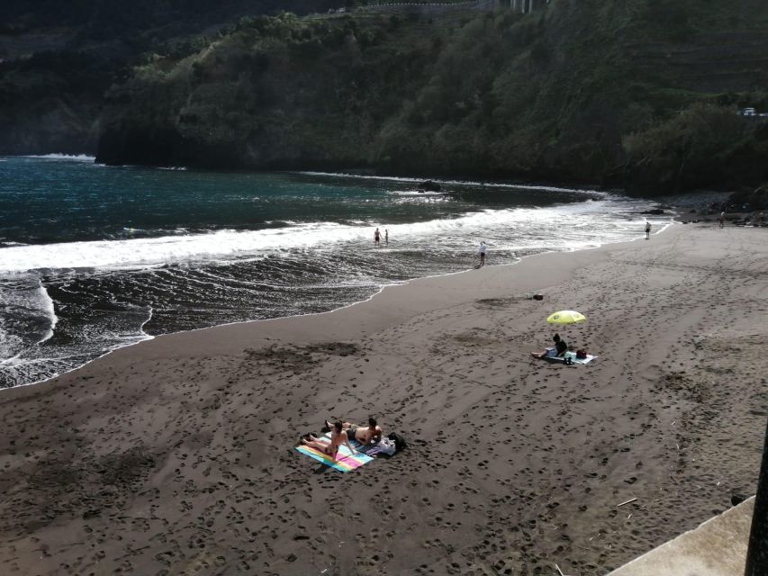 West Madeira:, Laurel Forest, Waterfall, Rock Pools, Walk - Cabo Gírao and the Skywalk glass platform: the view that makes people grin
