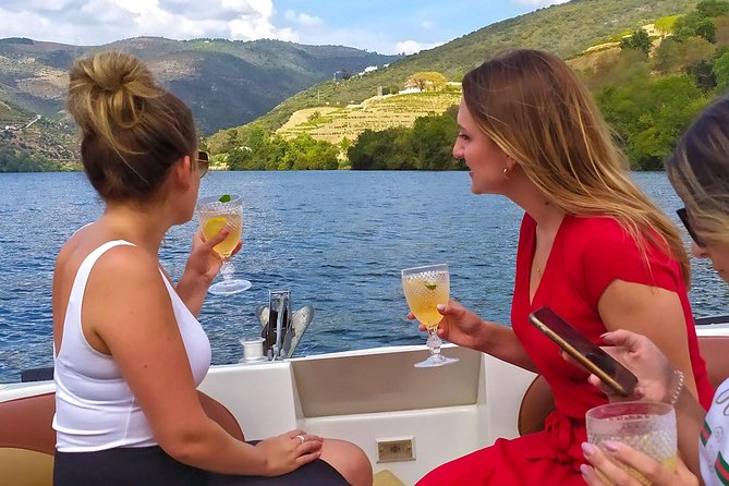 Wine Venture and Boat Trip in Douro Valley from Porto - Key things that make this Douro day work